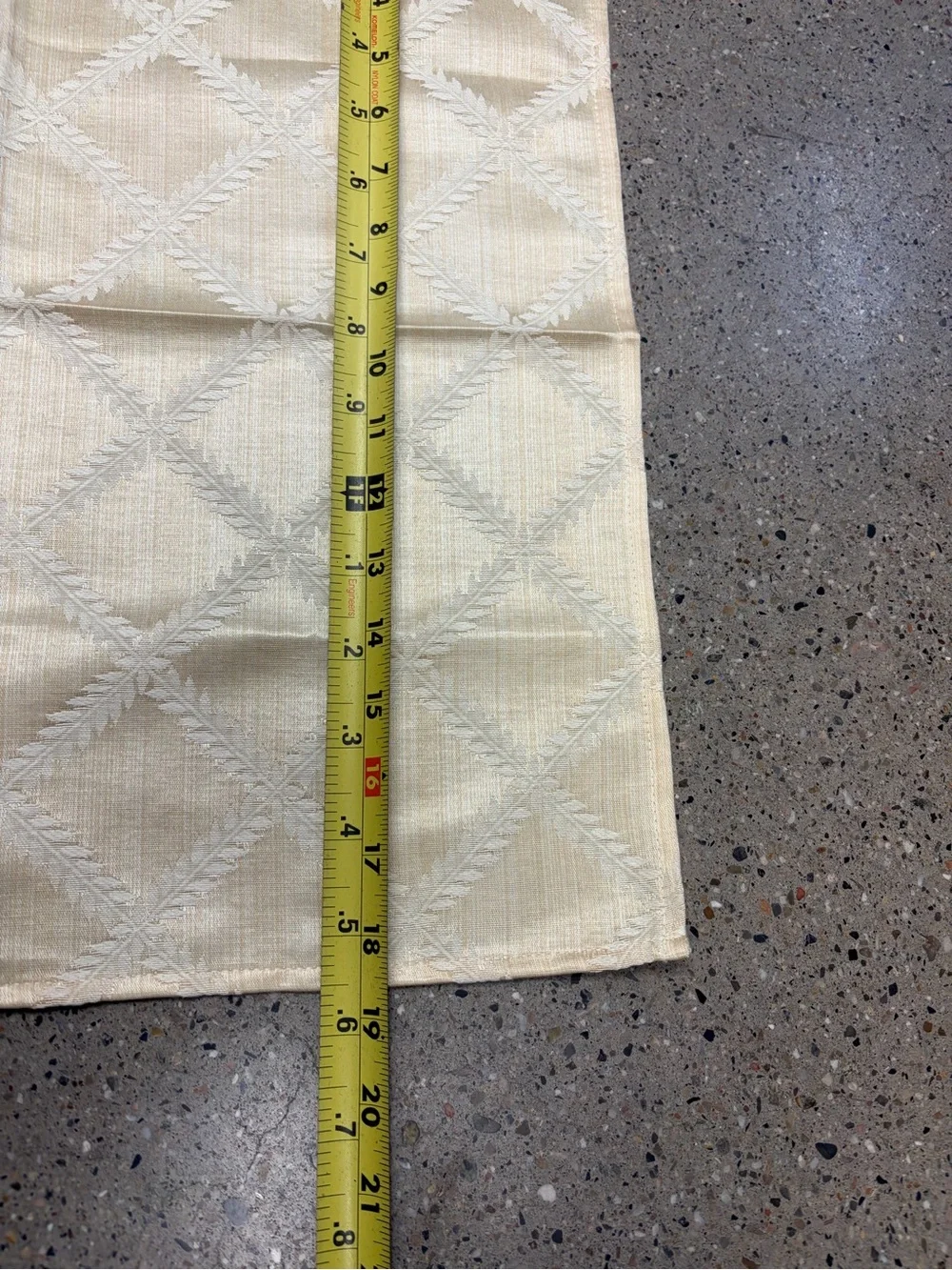 Lenox Ivory Diamond Jacquard Table Napkin